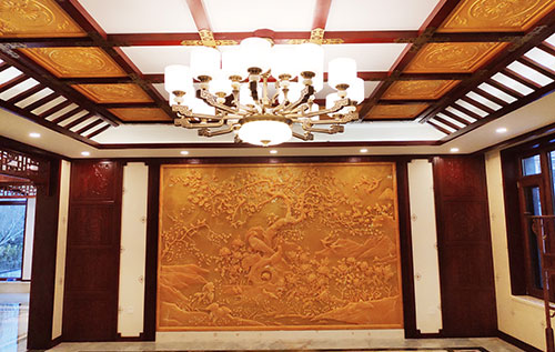岑巩中式别墅客厅中式木作横梁吊顶装饰展示